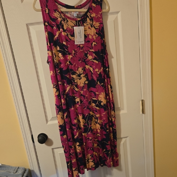LuLaRoe Dresses & Skirts - LuLaRoe Floral Midi Dress - SIZE 2XL